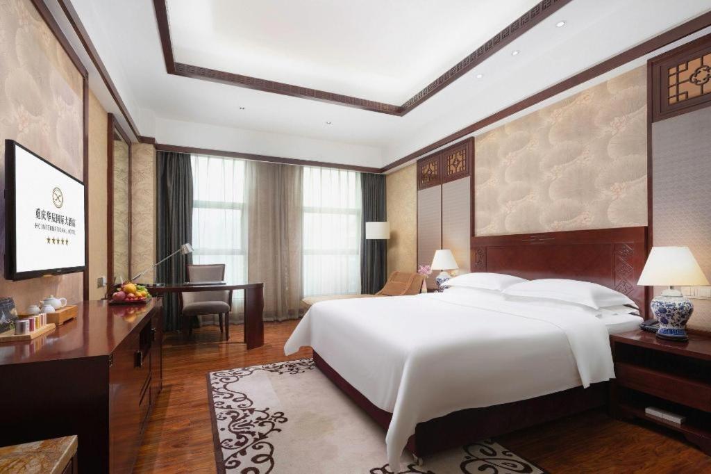 Chongqing Huachen International Hotel Exterior photo