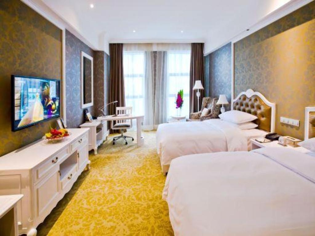 Chongqing Huachen International Hotel Exterior photo