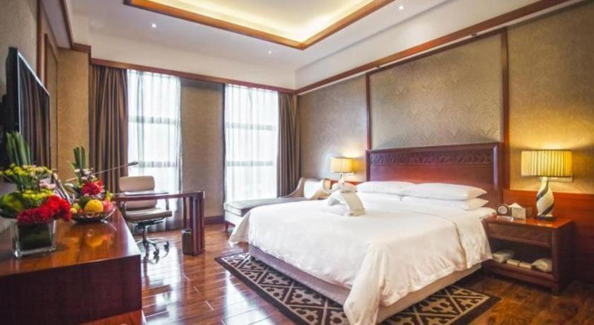 Chongqing Huachen International Hotel Exterior photo