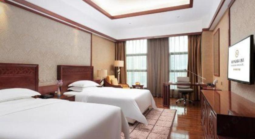Chongqing Huachen International Hotel Exterior photo